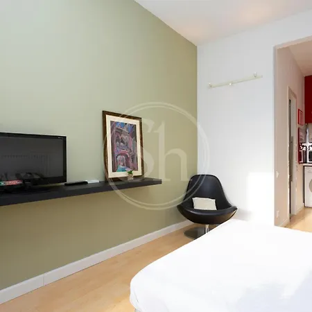 Estudio Cerca Del Hospital Sant Pau 公寓