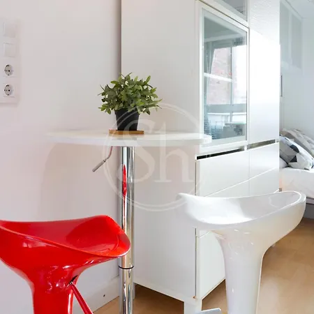 Estudio Cerca Del Hospital Sant Pau Apartment Barcelona